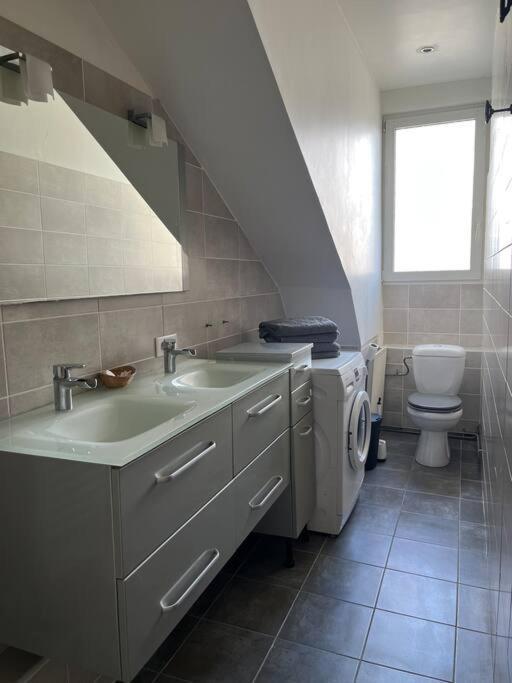 Duplex De Charme En Centre Ville Avec Terrasse Μπριβ-λα-Γκαγιάρντ Εξωτερικό φωτογραφία