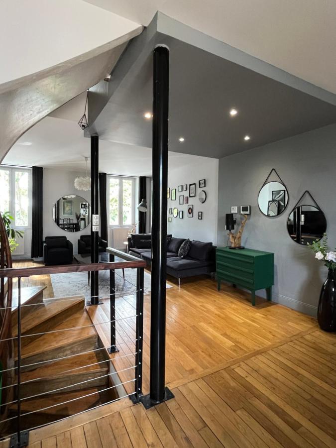 Duplex De Charme En Centre Ville Avec Terrasse Μπριβ-λα-Γκαγιάρντ Εξωτερικό φωτογραφία